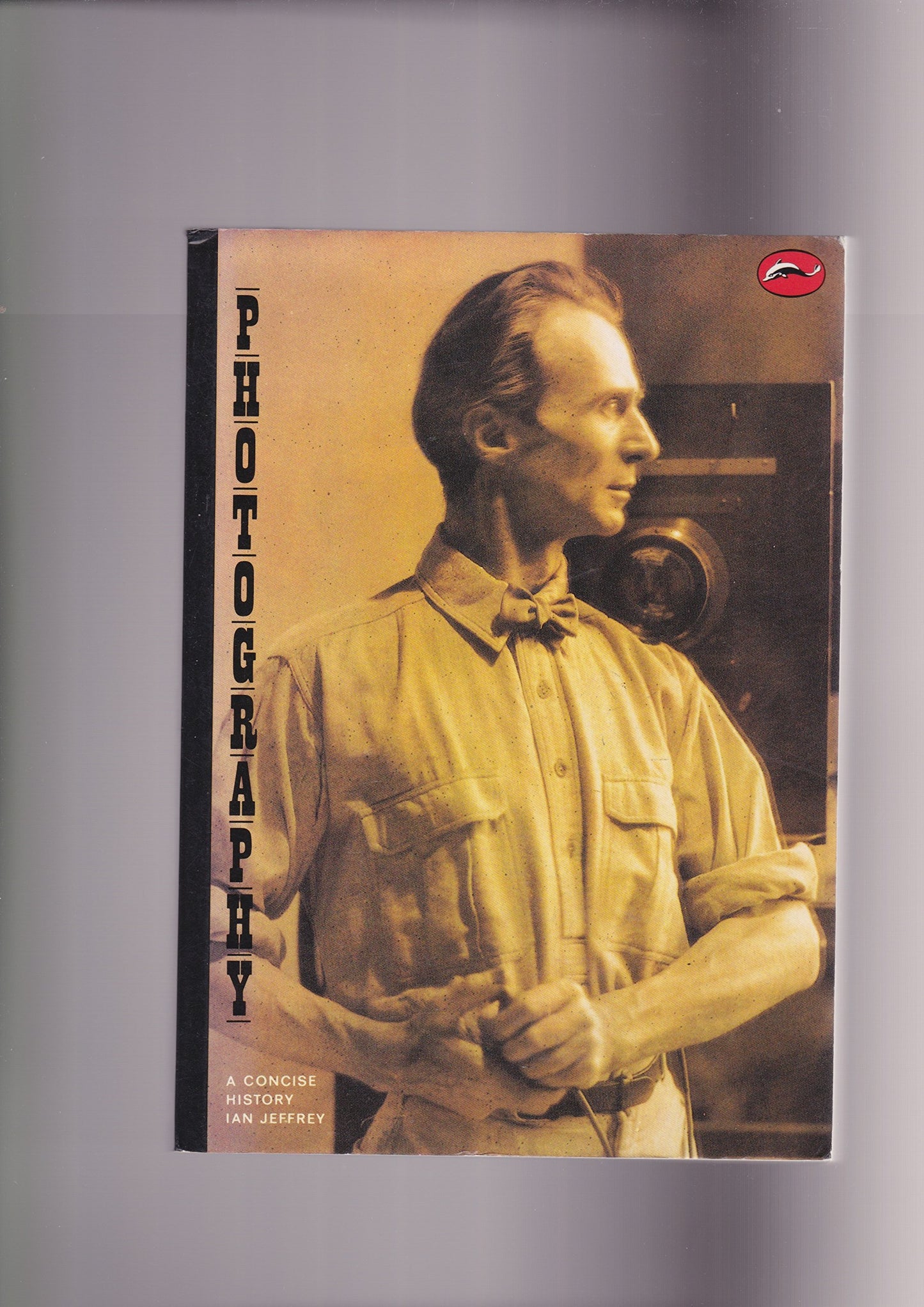 Photobox: The Essential Collection: 250 Images You Need To See: A Concise History