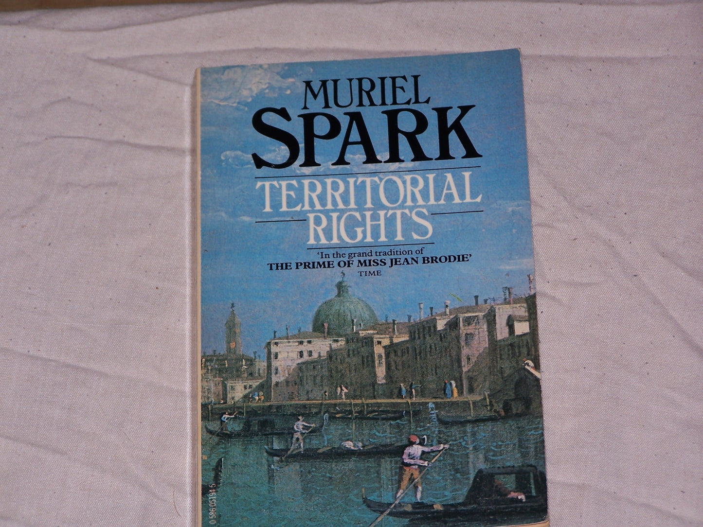 Territorial Rights Spark, Muriel