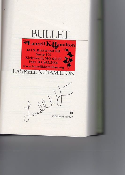 Bullet Hamilton, Laurell K.