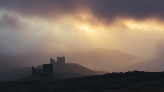 Misty Highlands: Scottish Romance Collection
