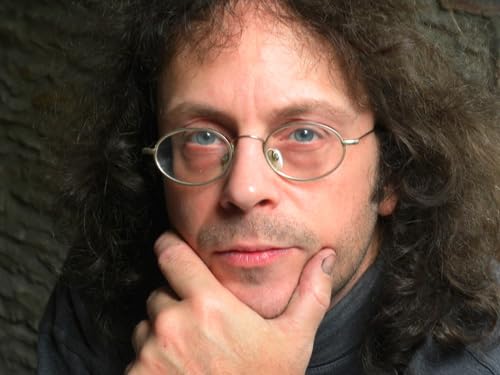 The Cross: There are worse things than vampires... [Paperback] Mariani, Scott G.