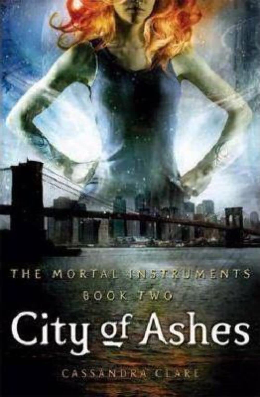Mortal Instruments Bk 2: City Of Ashes [Paperback] Cassandra Clare