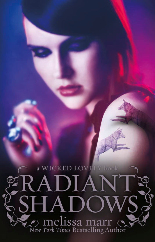 Radiant Shadows [Paperback] Marr, Melissa