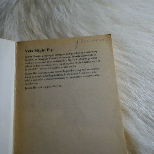 Vets Might Fly Herriot, James