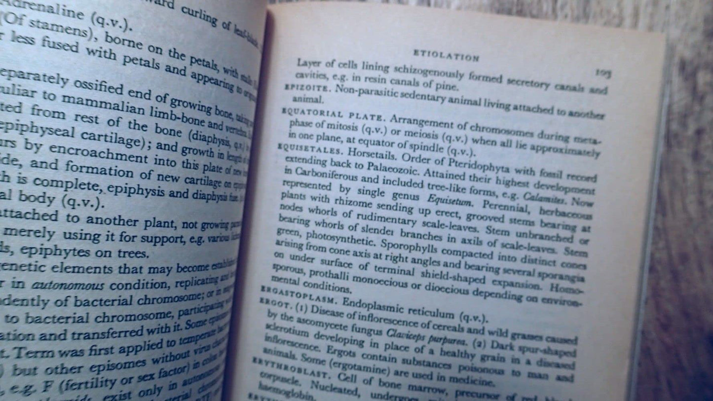 The Penguin Dictionary of Biology: 7th Ed.