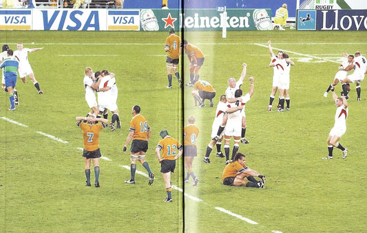Sweet Chariot: The Complete Book of the Rugby World Cup 2003 [Hardcover] Robertson, Ian