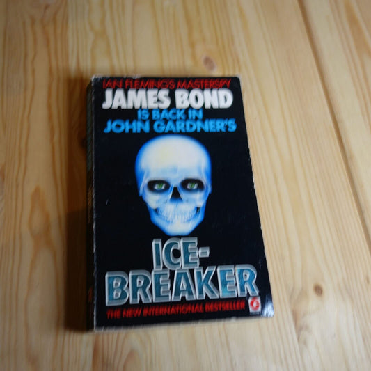 Icebreaker Gardner, John