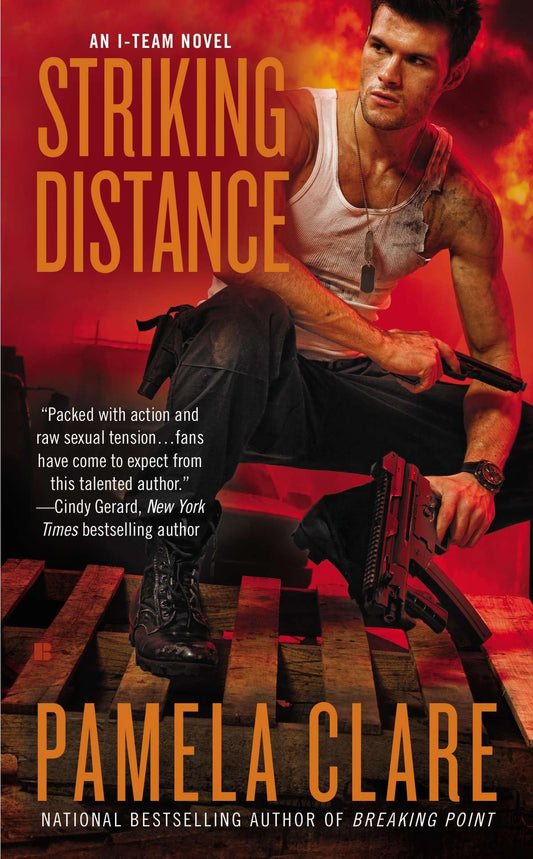 Striking Distance: 6 [Mass Market Paperback] Clare, Pamela