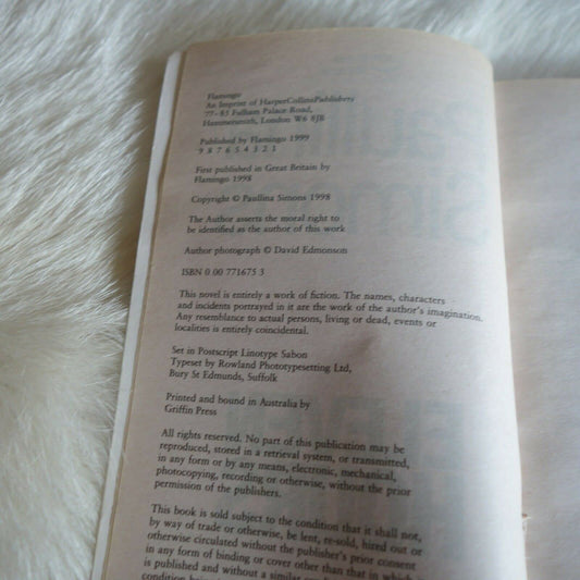 Eleven Hours [Hardcover]