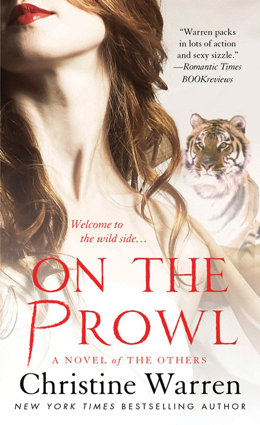 On the Prowl: A Novel of the Others [Mass Market Paperback] Warren, Christine