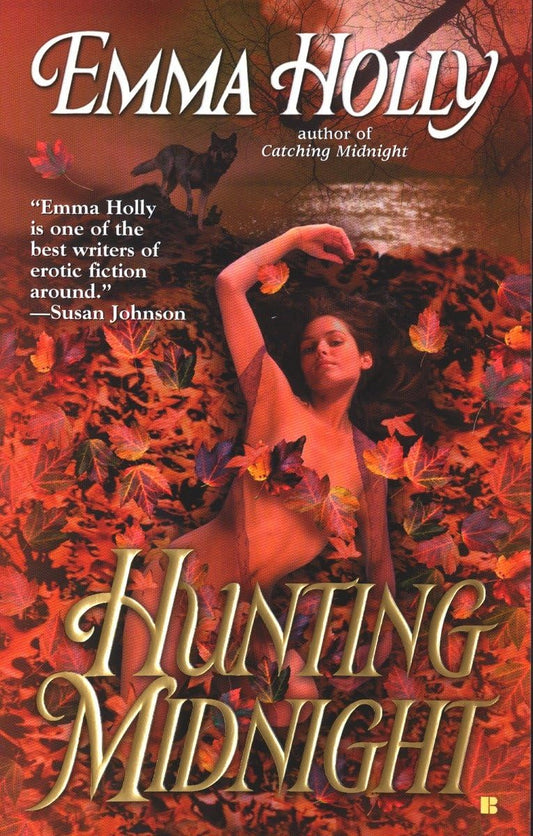 Hunting Midnight [Mass Market Paperback] Holly, Emma