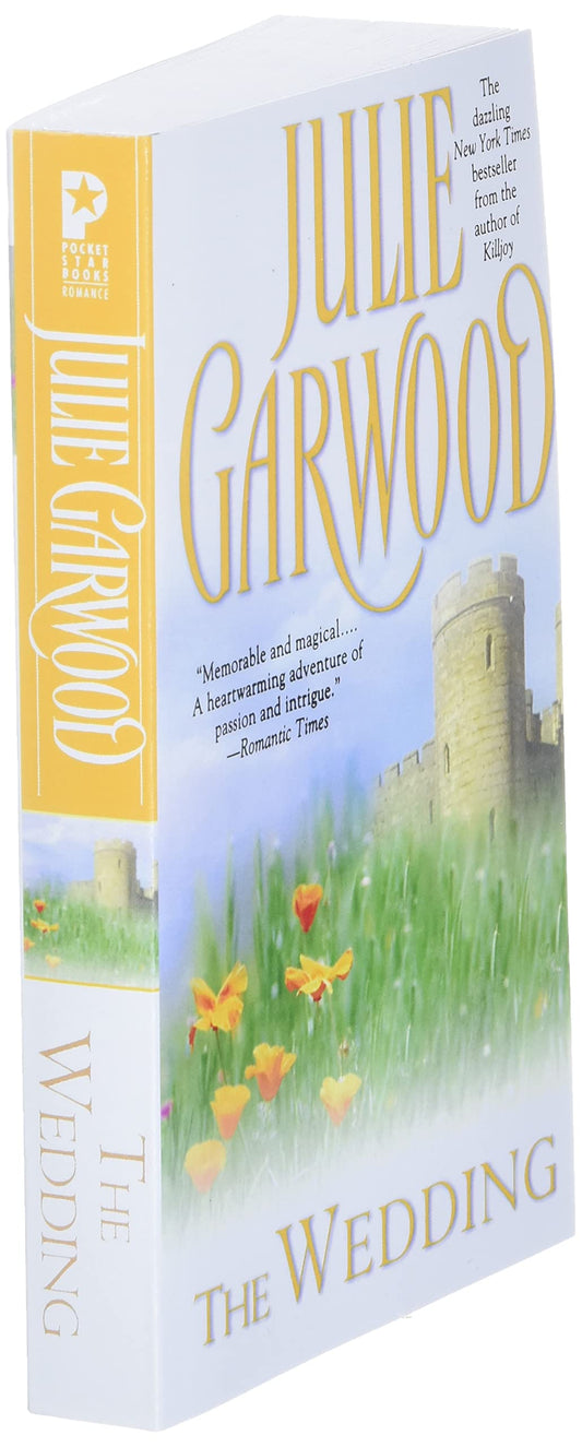 The Wedding [Mass Market Paperback] Garwood, Julie