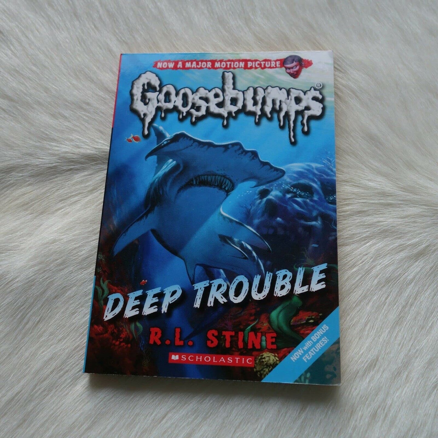 Deep Trouble (Goosebumps #2) [Paperback] Stine, R