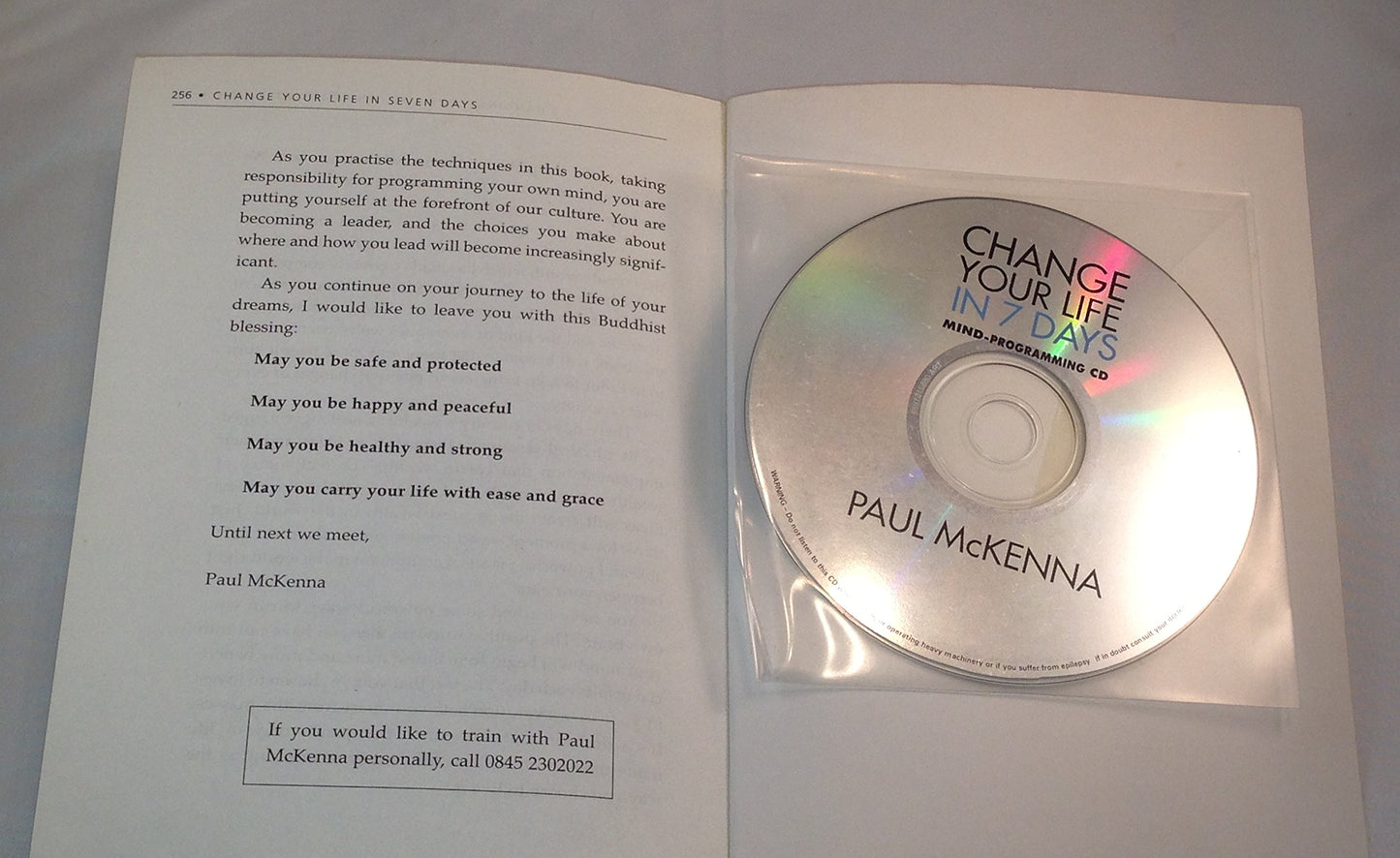 Change Your Life In Seven Days [Paperback] McKenna, Paul