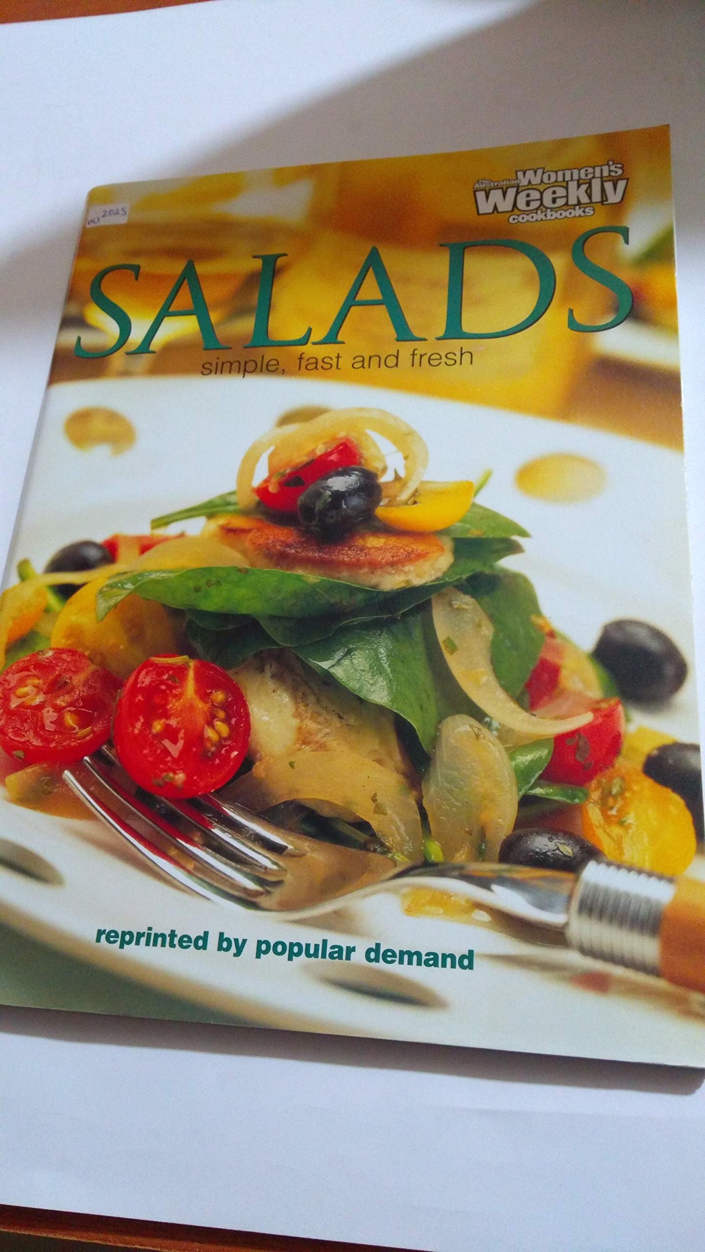 Salads: Simple, Fast and Fresh [Paperback] Coleman, Mary