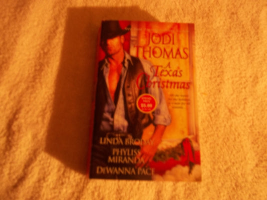 Texas Christmas, A [Mass Market Paperback] Thomas, Jodi