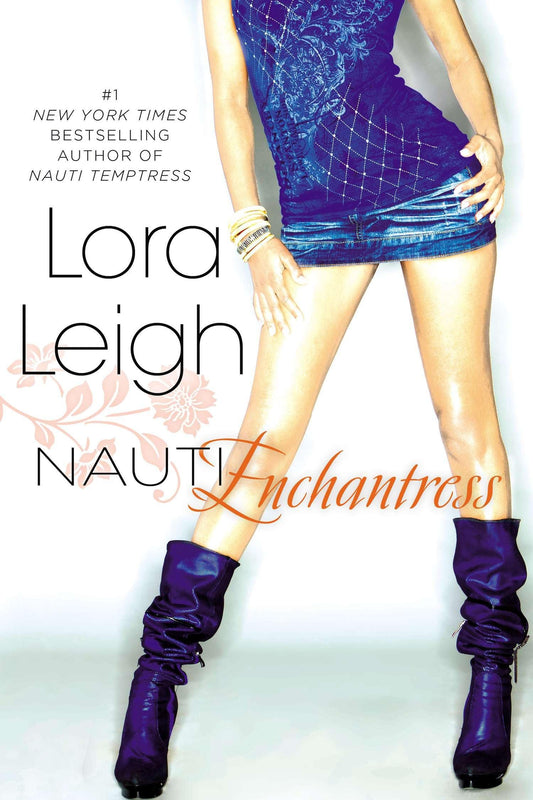 Nauti Enchantress [Paperback] Leigh, Lora