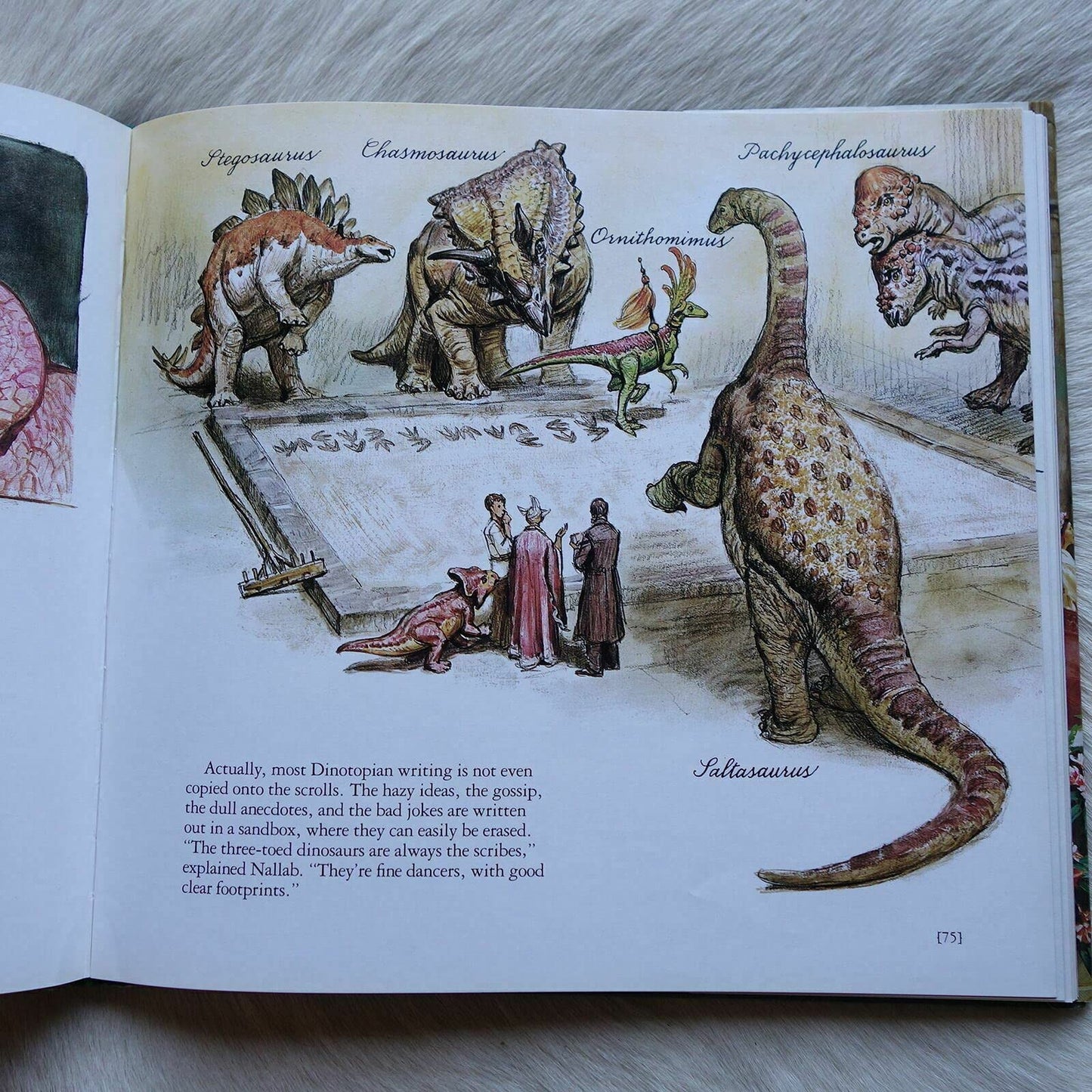 Dinotopia: A Land apart from Time [Hardcover] Gurney, James