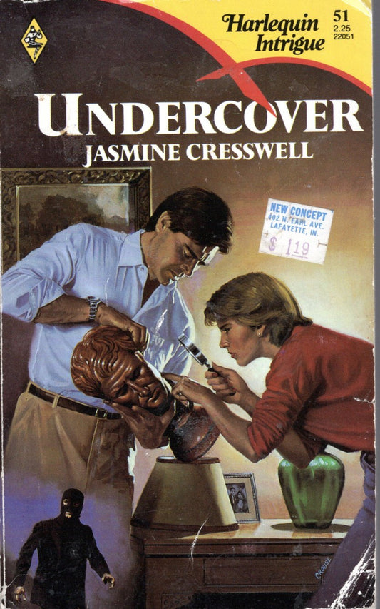 Undercover [Mass Market Paperback] Jasmine Cresswell