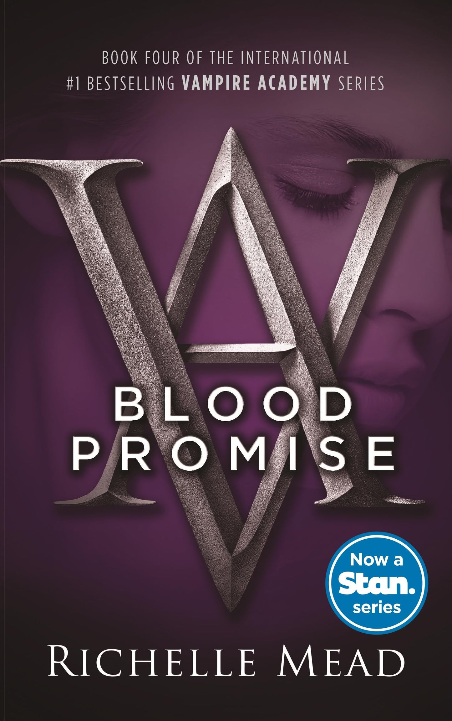 Blood Promise: Vampire Academy Volume 4 [Paperback] Mead, Richelle