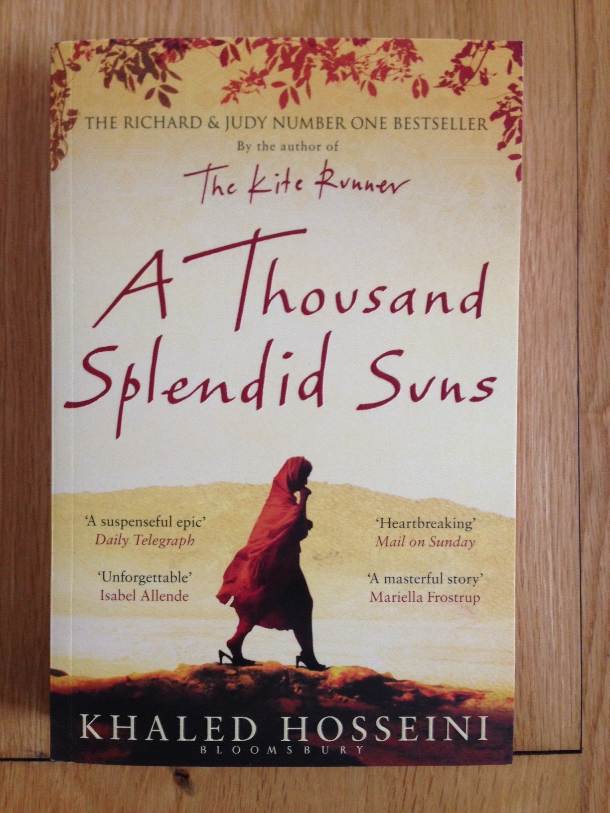 Thousand Splendid Suns [Paperback] Hosseini,Khaled