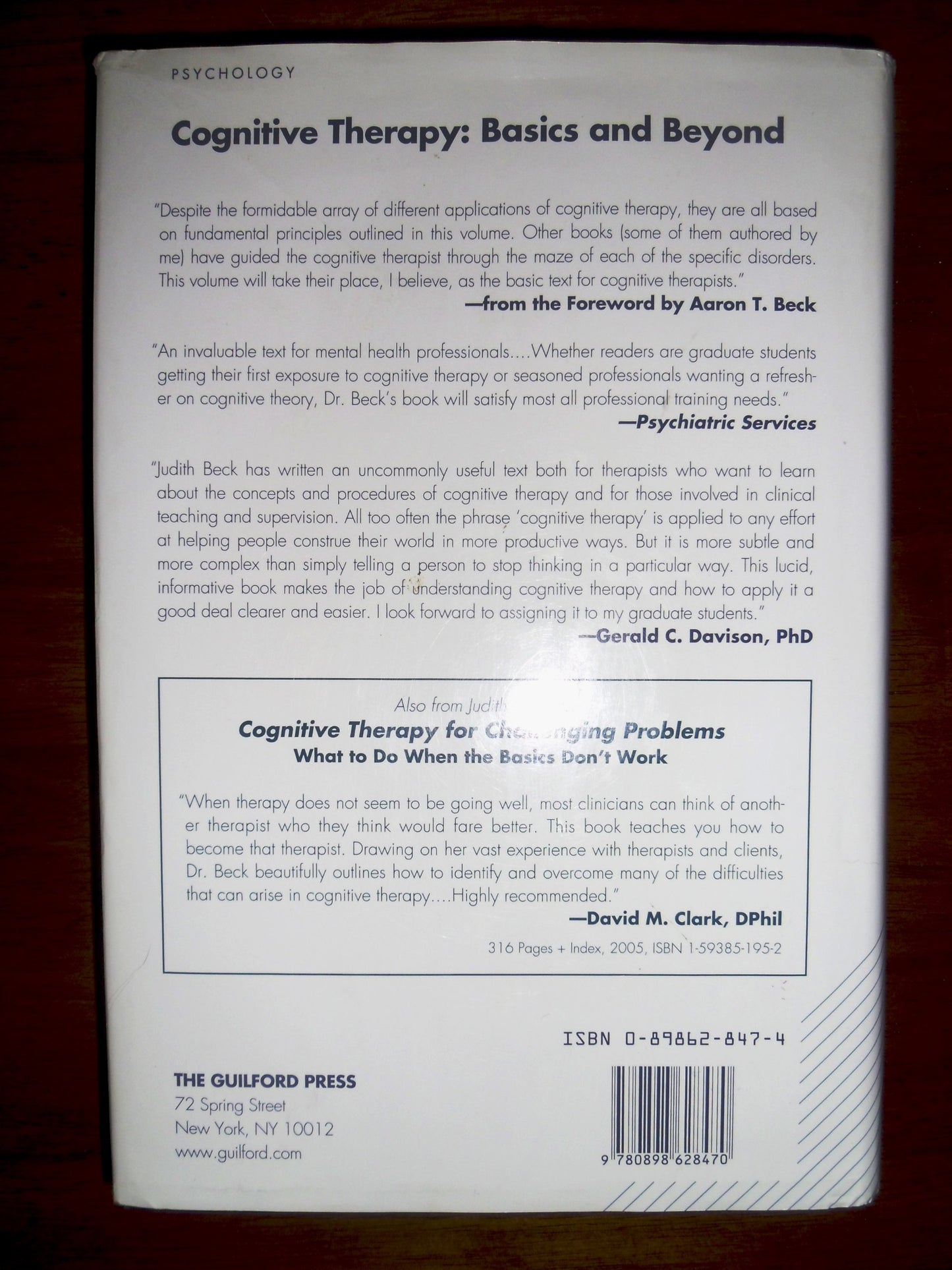 Cognitive Behavior Therapy, First Edition: Basics and Beyond Beck Ph.D., Judith S.