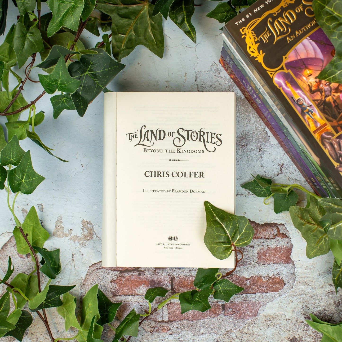 The Land of Stories: Beyond the Kingdoms: 4