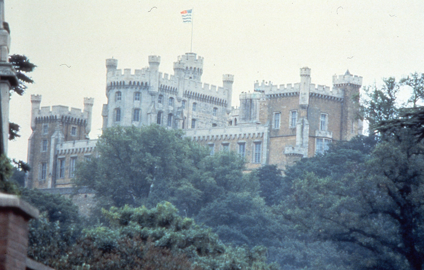 Der kleine Lord (1980),1 DVD: Für Hörgeschädigte geeignet. Empfohlen von der Filmbewertungsstelle Wiesbaden (FBW): Prädikat besonders wertvoll.Großbritannien