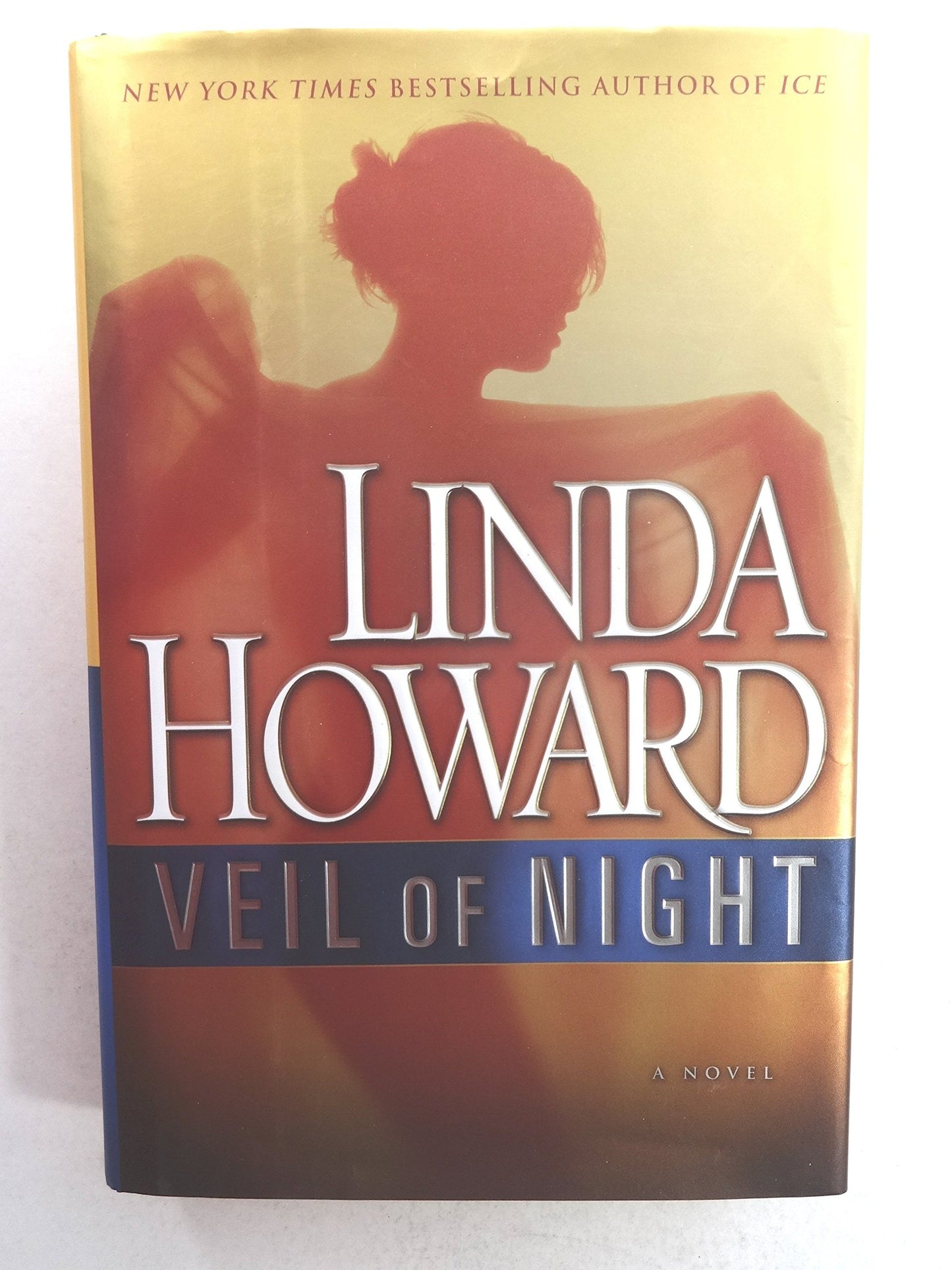 Veil of Night [Hardcover] Howard, Linda