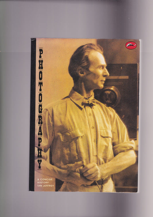 Photobox: The Essential Collection: 250 Images You Need To See: A Concise History