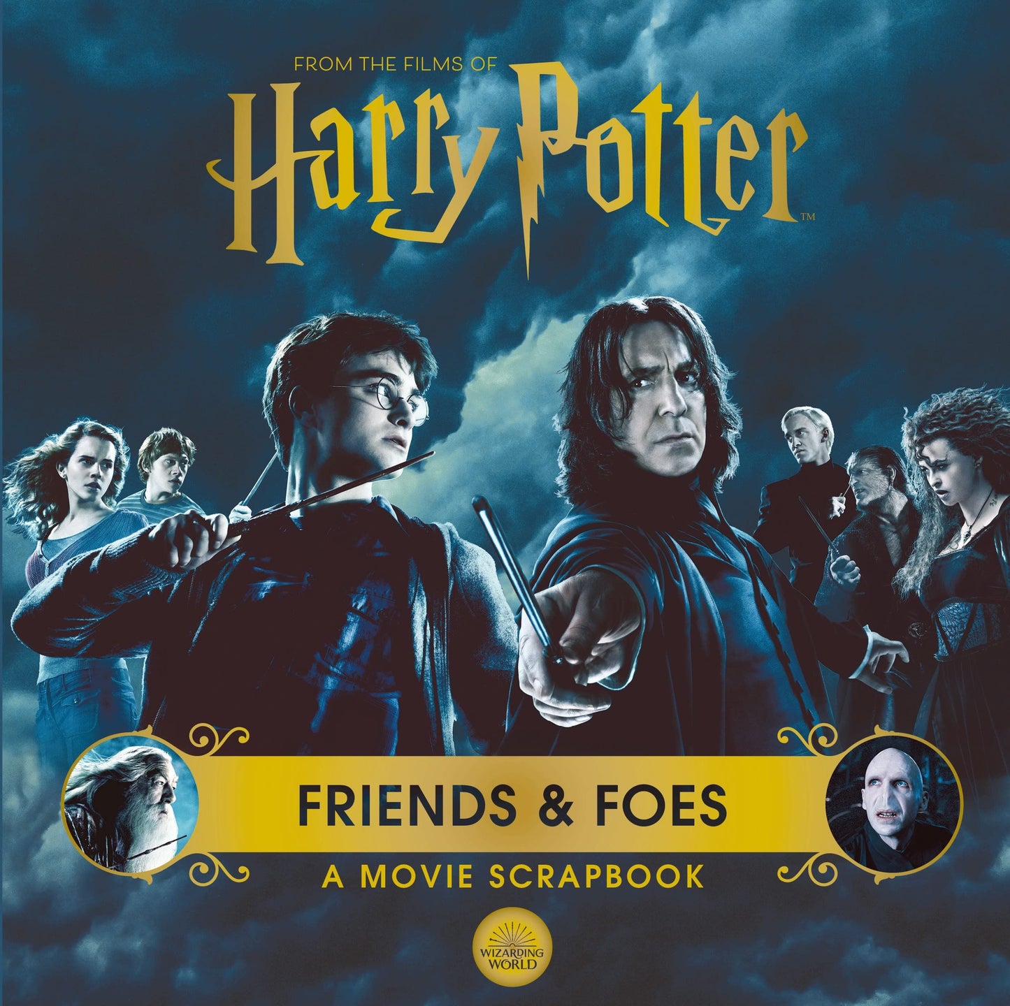 Harry Potter - Friends & Foes: A Movie Scrapbook [Hardcover] Bros., Warner