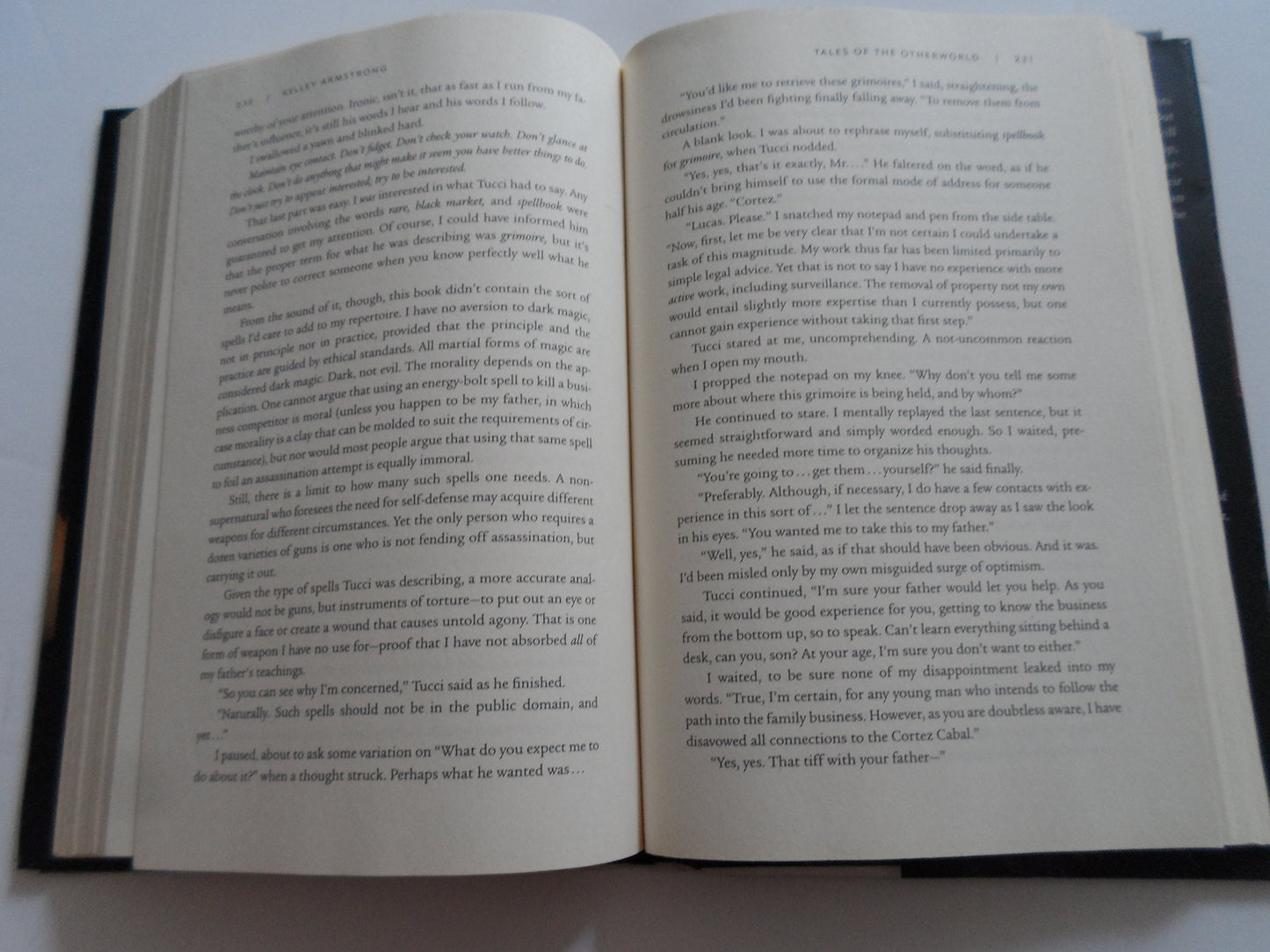 Tales of the Otherworld [Hardcover] Armstrong, Kelley