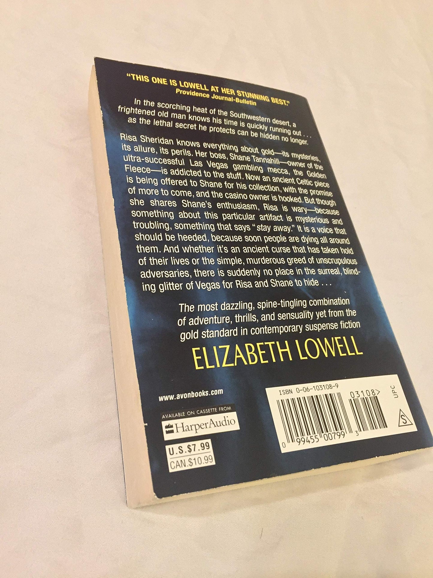 Running Scared [Mass Market Paperback] Lowell, Elizabeth