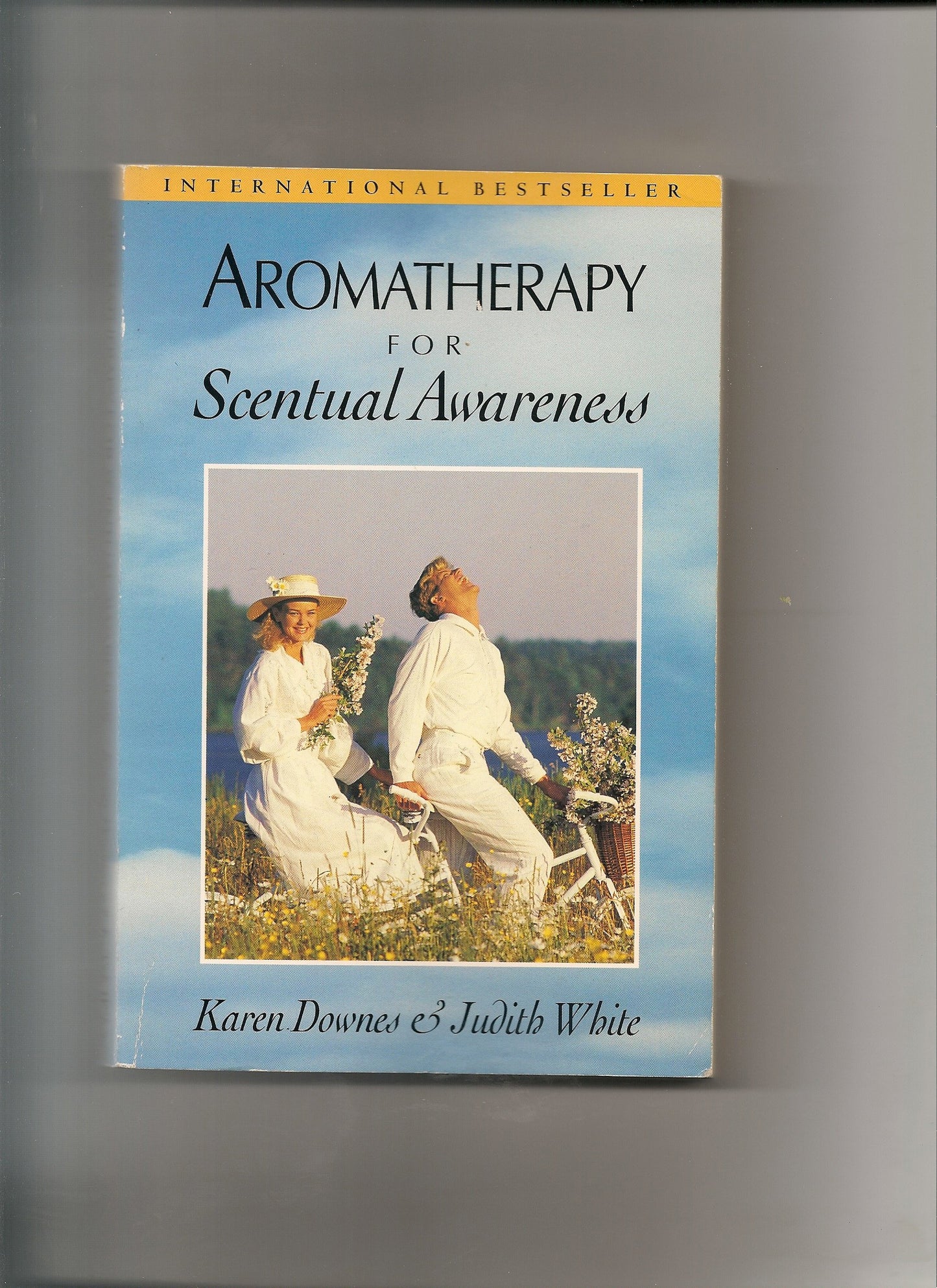 Aromatherapy - for Scentual Awareness [Paperback]