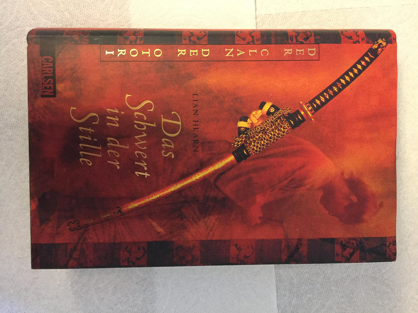 Across the Nightingale Floor: Book 1 Otori Trilogy