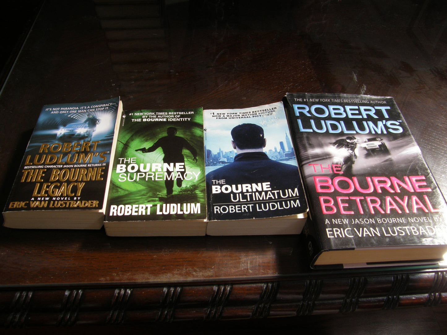 Robert Ludlum: The Bourne Trilogy: The Bourne Identity, The Bourne Supremacy, The Bourne Ultimatum Ludlum, Robert