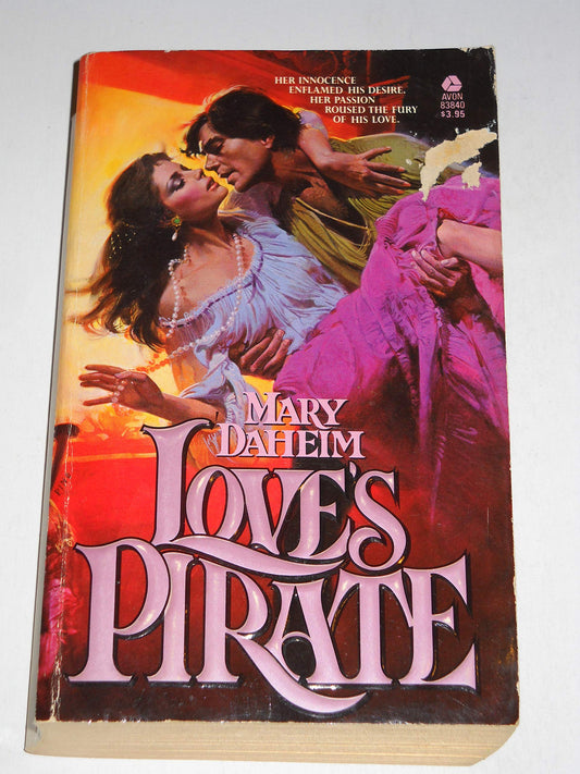Love's Pirate Daheim, Mary