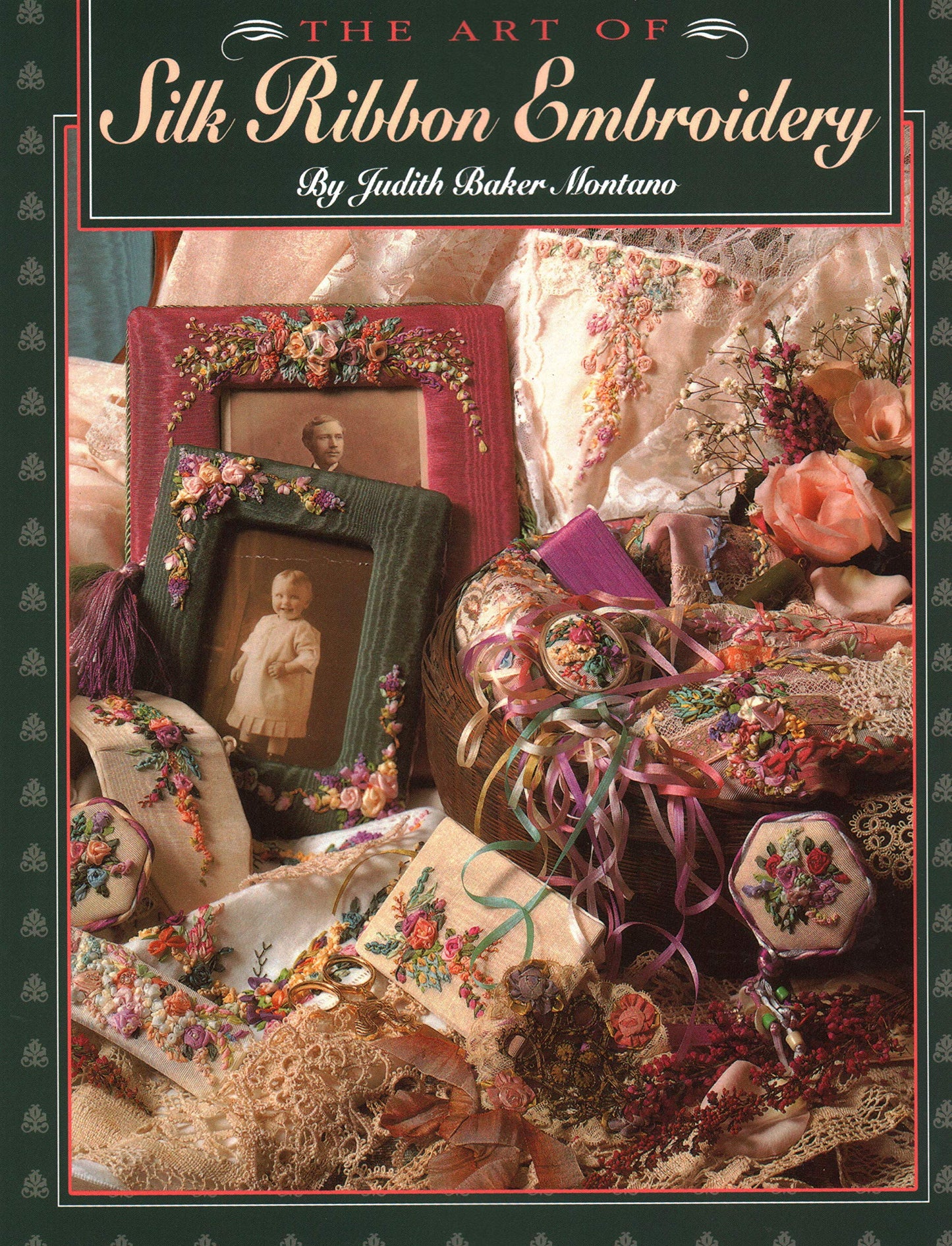Art of Silk Ribbon Embroidery - The [Paperback] Montano, Judith